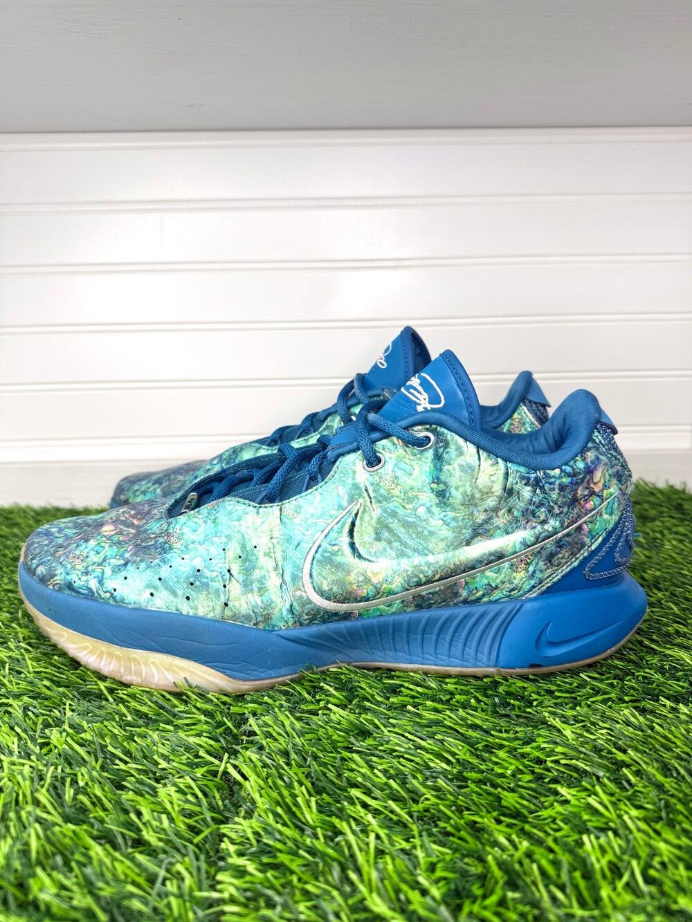 Nike LeBron 21 Abalone Men’s Size 13 FN0708-400 Basketball Shoes Blue